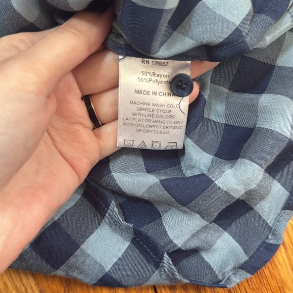 The Shirt by Rochelle Behrens Size XS - Picture 7 of 8